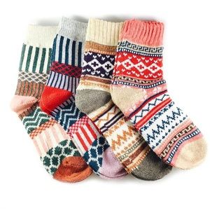 Joyca & Co. 4pk Socks NIB